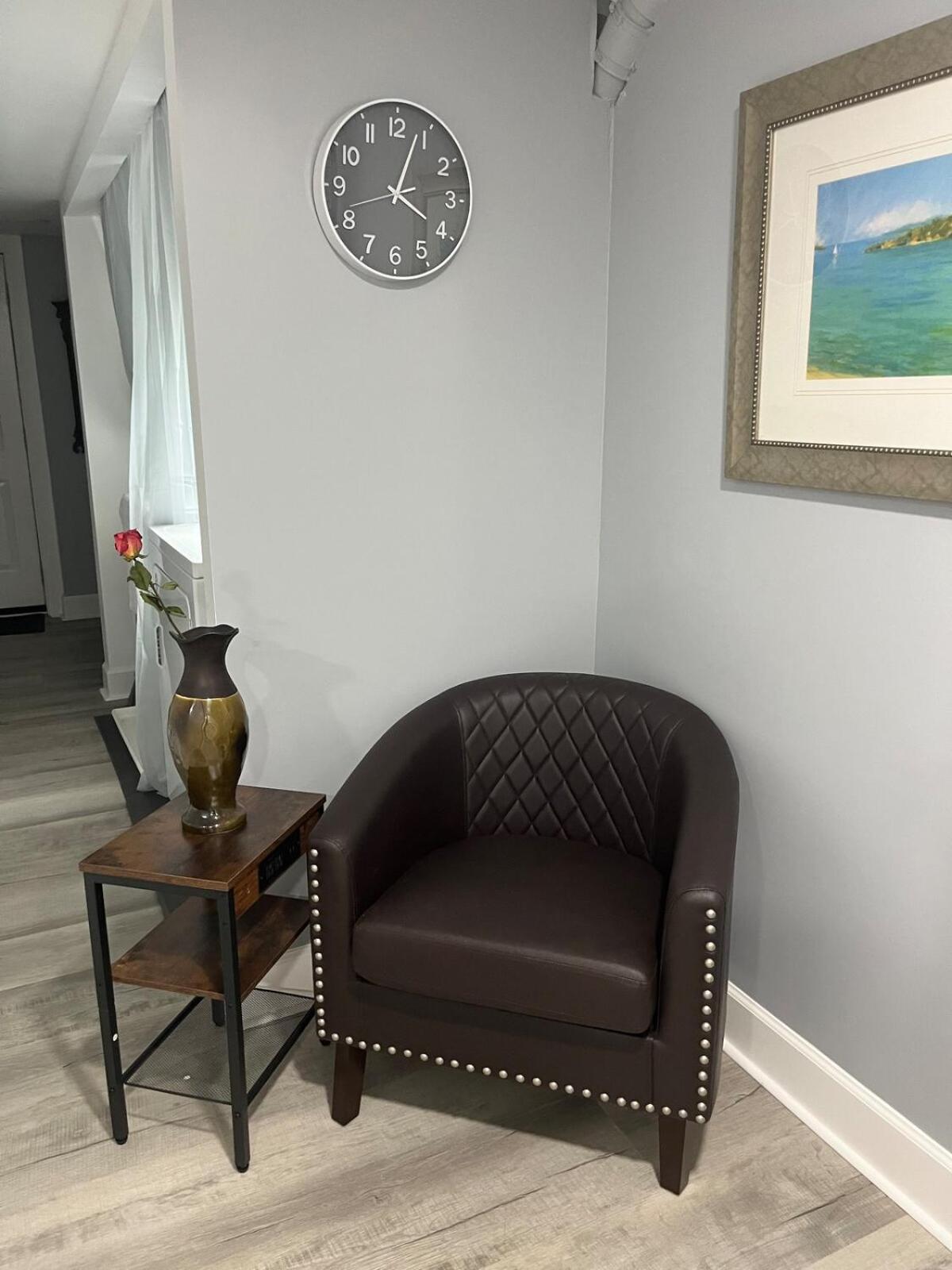 New Quiet Intwn With Private Entry, Bath & Patio * Atlanta