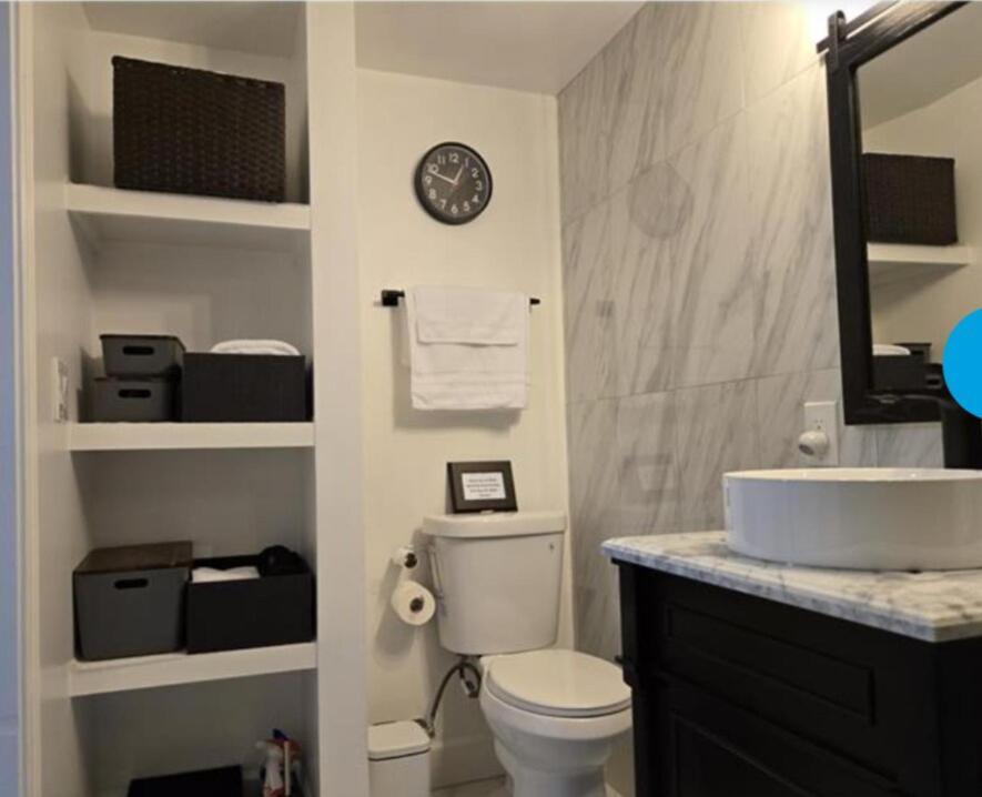 New Quiet Intwn With Private Entry, Bath & Patio Apartment Atlanta