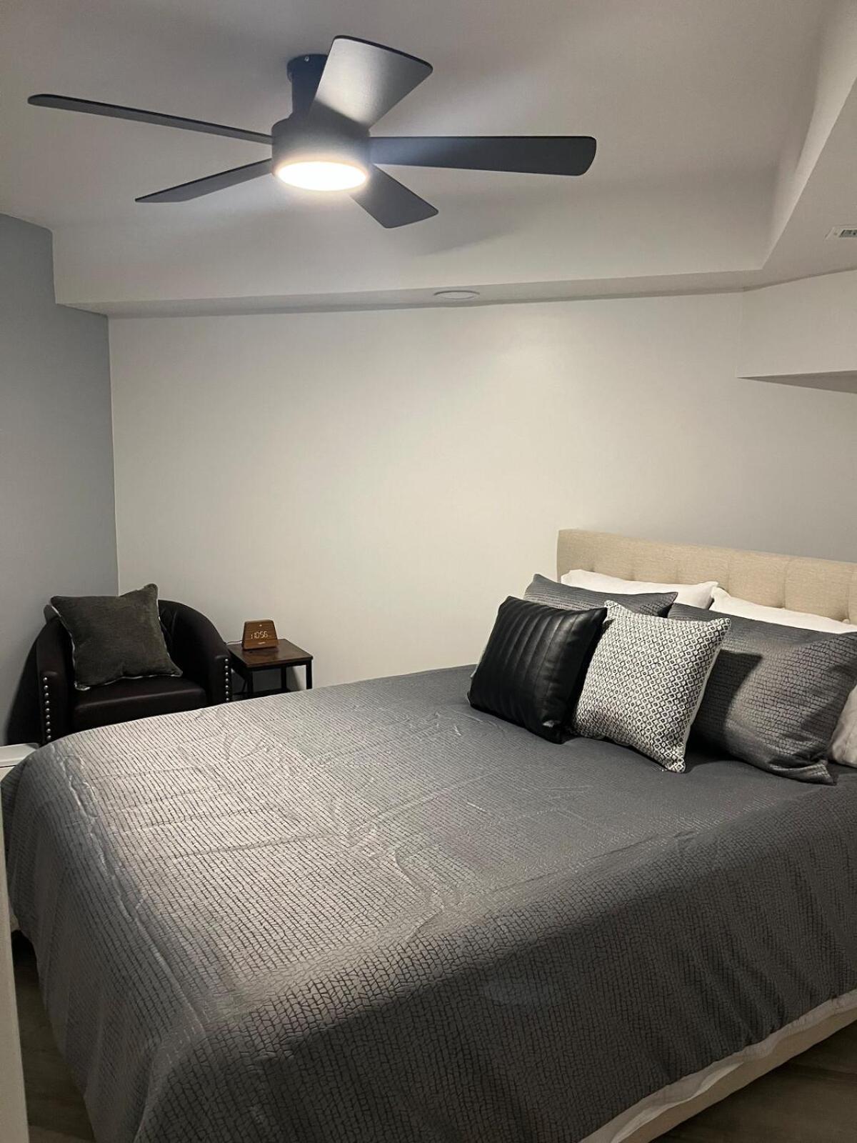 Apartment New Quiet Intwn With Private Entry, Bath & Patio Atlanta